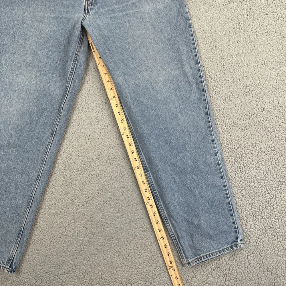 VTG Y2K Levi's 560 Loose Fit Tapered Leg Jeans Men 38x31 Blue Skater Light Wash
